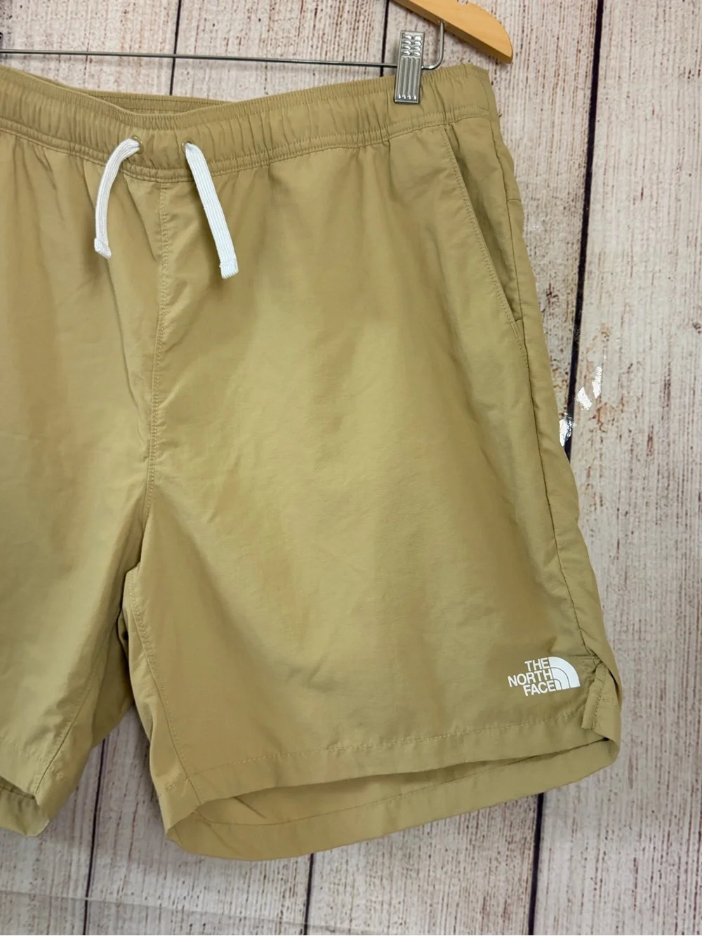 The North Face Men's Shorts size Large